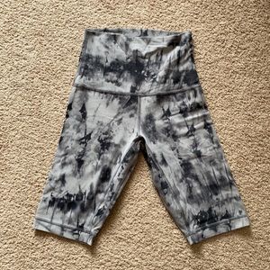 lululemon athletica Align Super High Rise 10”